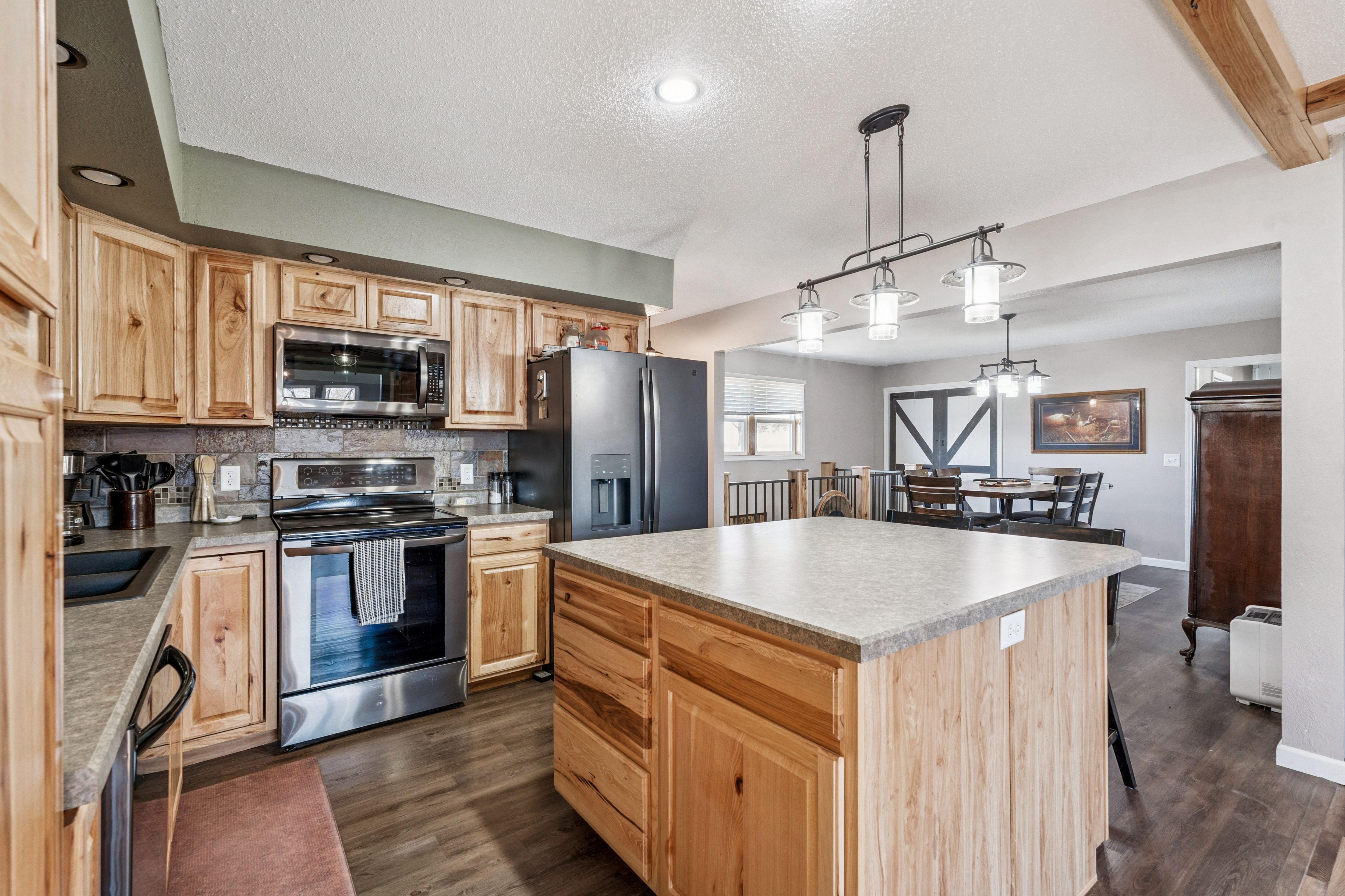 Listing Photo: 08-119 1422 Hwy S56